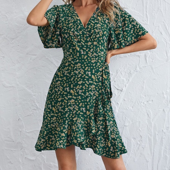 floral print green wrap boho ruffle hem dress - Picture 4 of 5
